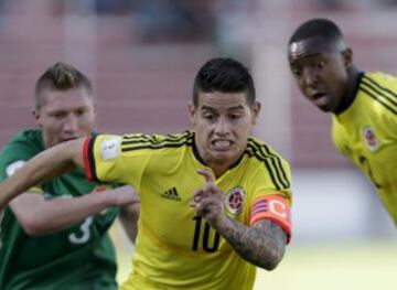 James cambia los pitos del Bernabéu por partidazo en La Paz