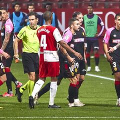 Francisco ya ha alineado a 30 jugadores distintos