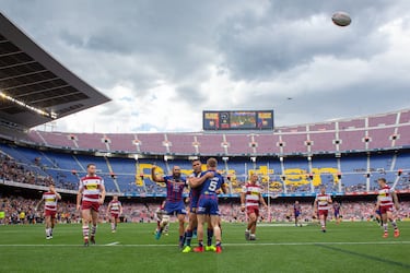Una vista general del Camp Nou  del partido de la temporada regular de la Superliga Catalans Dragons V Wigan Warriors entre los Catalans Dragons durante el partido de la temporada regular de la Superliga Catalans Dragons V Wigan Warriors, Betfred en el Nou Camp el 18 de mayo de 2019 en Barcelona, ​​España