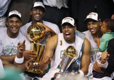 How many NBA Finals have Warriors, Celtics played in? How many titles have they won? 