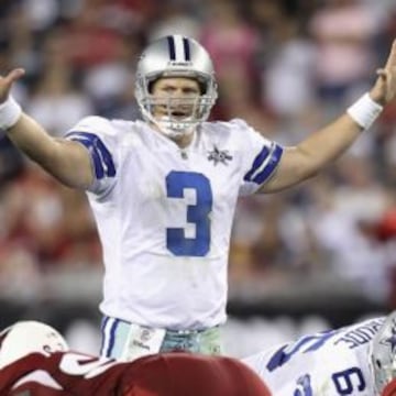 Kitna se retiró en los Cowboys en enero de 2012, pero todavía volvió en 2013 tras una lesión de Romo, como suplente de Orton. Donó el sueldo de esa etapa a high school Booster Club.