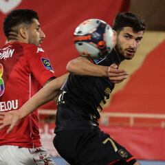 Champions, Europa League y descensos: así les fue a los chilenos en Europa