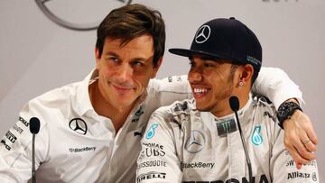 Toto Wolff con Lewis Hamilton.