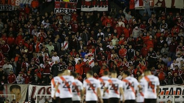 Ha sido el primer partido de la serie de semifinales de la Copa Libertadores cuya final se disputará en en Santiago de Chile. River se impuso sobre Boca en el Monumental por 2-0 gracias a los goles de Santos Borré e Ignacio Fernández Lobbe. En los alrededores del Estadio Monumental hubo un gran ambiente al igual que dentro de sus paredes. 