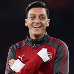 Más críticas para Özil: "Ya ha dejado mentalmente el Arsenal"