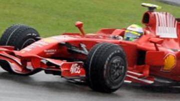 <b>NUEVO LÍDER. </b>La mala temporada de Raikkonen ha provocado que Massa, pese a empezar el año como teórico segundo piloto, sea el nuevo jefe de filas de Ferrari.