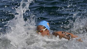 Erika Villaécija, en una prueba de aguas abiertas.