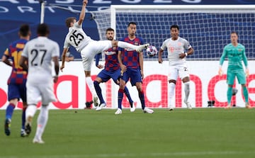 M¨¹ller marc¨® en 0-1 en el minuto 3.