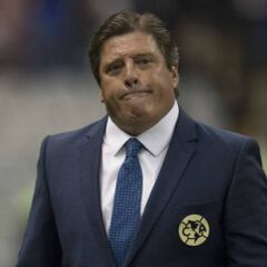 Miguel Herrera señala que no hay oferta por Marchesín o Mateus