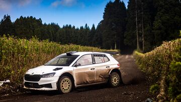 Loeb, con el Skoda Fabia RS Rally2.