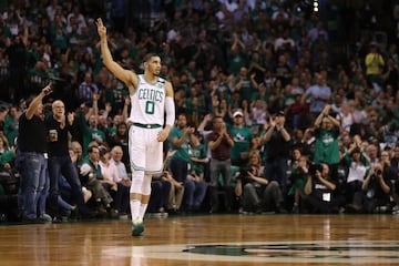 Brillante desempeño de Jayson Tatum, el jugador más desequilibrante de los Celtics en los playoffs: 24 puntos, 7 rebotes y 4 asistencias fue su aporte. 