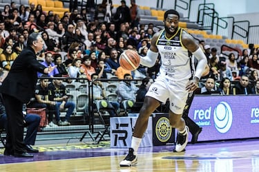Fuerza Regia derrotó 114-64 a Correcaminos en LNBP