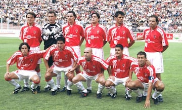 EQUIPO DEL MURCIA 1998/99 CON TÁRRAGA, AQUINO, RAÚL GARRIDO Y PACO LÓPEZ, ENTRE OTROS.