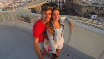 Muniesa le ''sonríe'' a su nuevo equipo en las redes sociales