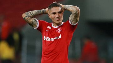 Sigue en vivo online el Gremio vs Internacional, Clásico de Porto Alegre en el que el delantero peruano parte de inicio en su equipo.