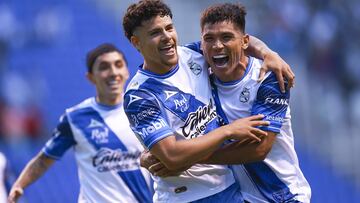 Martin Barragan celebrates his goal 1-0 with Maximiliano Araujo of Puebla during the game Puebla vs Tigres UANL, corresponding Round 15 the Torneo Apertura 2022 of the Liga BBVA MX at Cuauhtemoc Stadium, on September 16, 2022.
<br><br>
Martin Barragan celebra su gol 1-0 con Maximiliano Araujo Puebla durante el partido Puebla vs Tigres UANL, correspondiente a la Jornada 15 del Torneo Apertura 2022 de la Liga BBVA MX en el Estadio Cuauhtemoc, el 16 de Septiembre de 2022.