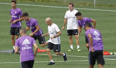 Las 11 decisiones de Zidane que explican los 11 meses de éxitos