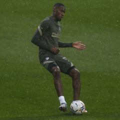 Kondogbia, más competencia para el medio del Atlético