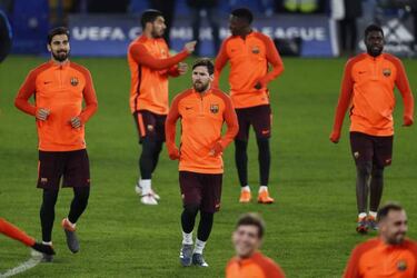 Messi working out "more than ever" in the gym, says Rakitic