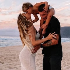 La pareja más famosa del mundo del surf tendrá un segundo hijo