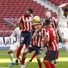 Atlético o Real Madrid: ¿a quién ha favorecido más el VAR en los derbis?