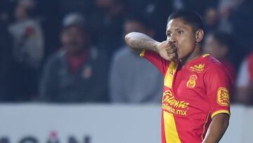 Raúl Ruidíaz vuelve a darle el triunfo a Monarcas