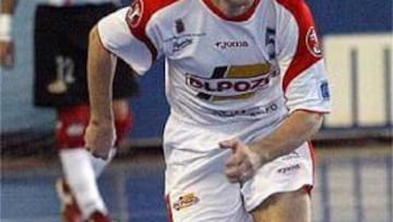 <b>MEJOR JUGADOR.</B> Lenísio ha sido elegido mejor jugador de la Liga la última temporada.