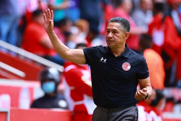 Ignacio Ambriz led Toluca to the final after beating Club América over two legs