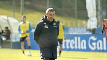 Óscar Cano, en un entrenamiento del Deportivo.