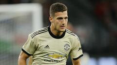 Dalot gets the China treatment on annoying hip injury