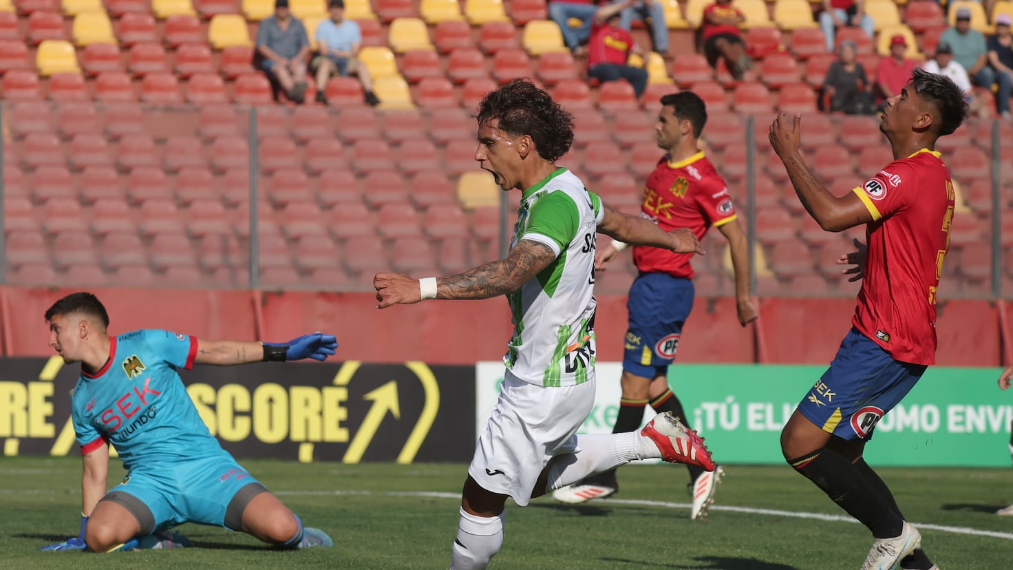 Unión Española sufre masiva salida de jugadores tras descenso a Primera B