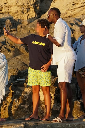 El exatleta jamaicano disfruta de unos d??as de descanso en la isla ibicenca.