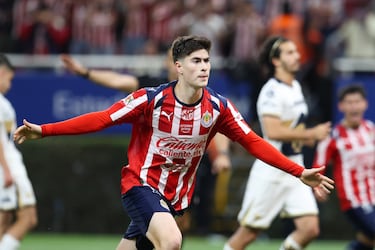 Armando González, on the cusp of making Chivas history
