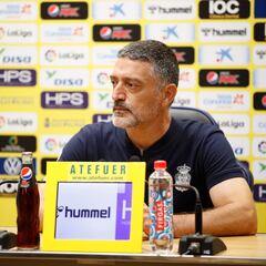 García Pimienta, sobre Sandro: “Alguna lesión va a haber”