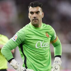 Reina da el primer paso hacia el Málaga y confirma su adiós al Mallorca