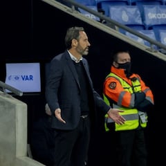 "Tenemos que darle razones a la gente para que esté contenta"