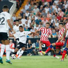 De Rodrigo Riquelme a Samuel Lino... antes de Sergio Camello