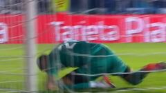 Pasó por el fútbol chileno y provocó este error de Arias: ¡Gago no lo podía creer!