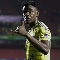 Colombia triplica el valor de Perú con menos convocados