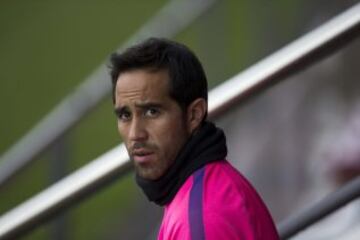 Claudio Bravo es una de las mejores figuras en la actual temporada de Barcelona.