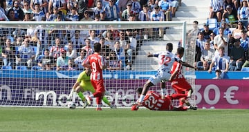 Cissé, en el remate con el que marcó el gol ante el Sporting. 
