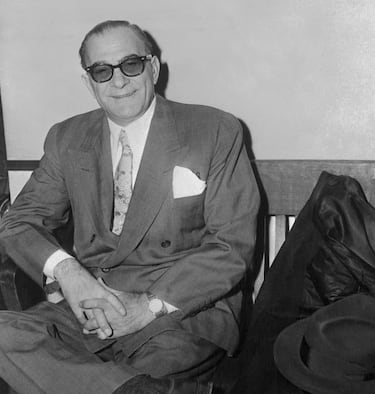 What is Cosa Nostra? What are the five families in New York City’s Mafia?