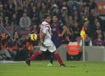 Asistencia de Luis Suarez a Rakitic que marca el 3-1