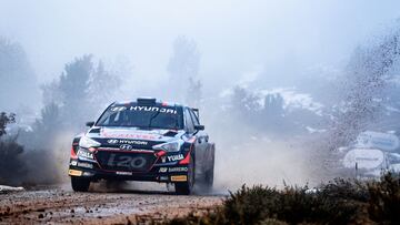 Iv芍n Ares triunfa en Le車n y se corona campe車n de tierra