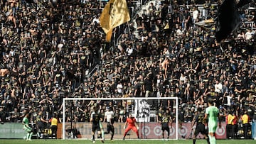 LOS ANGELES, CA - OCTOBER 30: Jesús Murillo #3 of Los Angeles FC heads the ball away from the goal during the second half against Austin FC during the Western Conference Finals of the 2022 MLS Cup Playoffs at Banc of California Stadium on October 30, 2022 in Los Angeles, California. (Photo by Kevork Djansezian/Getty Images)