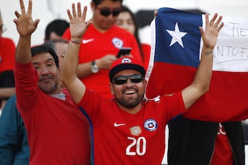 Belleza y color en la previa del duelo eliminatorio de la Roja