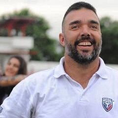 ¿Cómo juegan los equipos de Martín Cardetti?