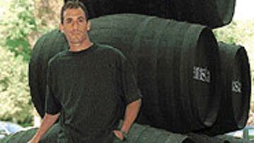 <B>HACIENDO EL EQUIPO</B>. Luis Manuel Rubiales podría ser otro de los refuerzos del Levante 03-04.