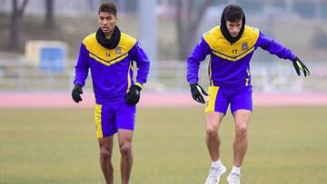 Eddy Silvestre, junto con Felipe Alfonso, durante un entrenamiento.