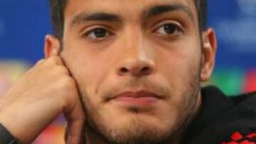 Raúl Jiménez: "Quiero jugar lo que sea, 90 minutos o sólo dos"